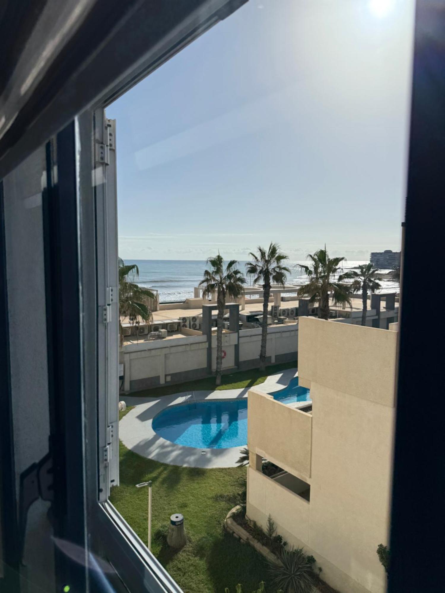 Torrevieja La Mata Primera Linea Playa מראה חיצוני תמונה